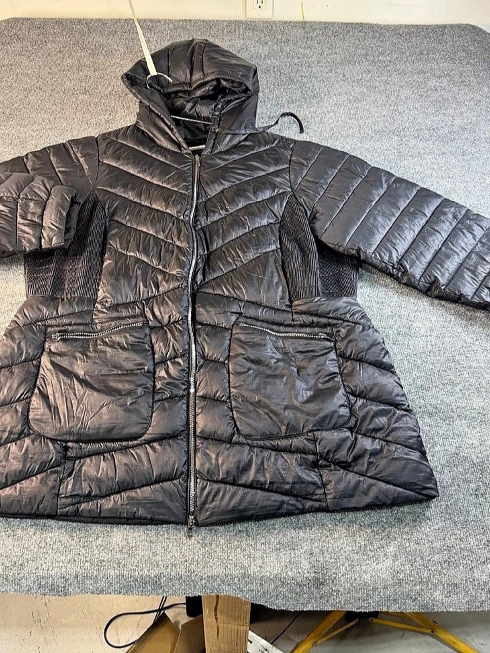 Lane Bryant Chevron Quilted Hooded Puffer Jacket Black Size 22/24
